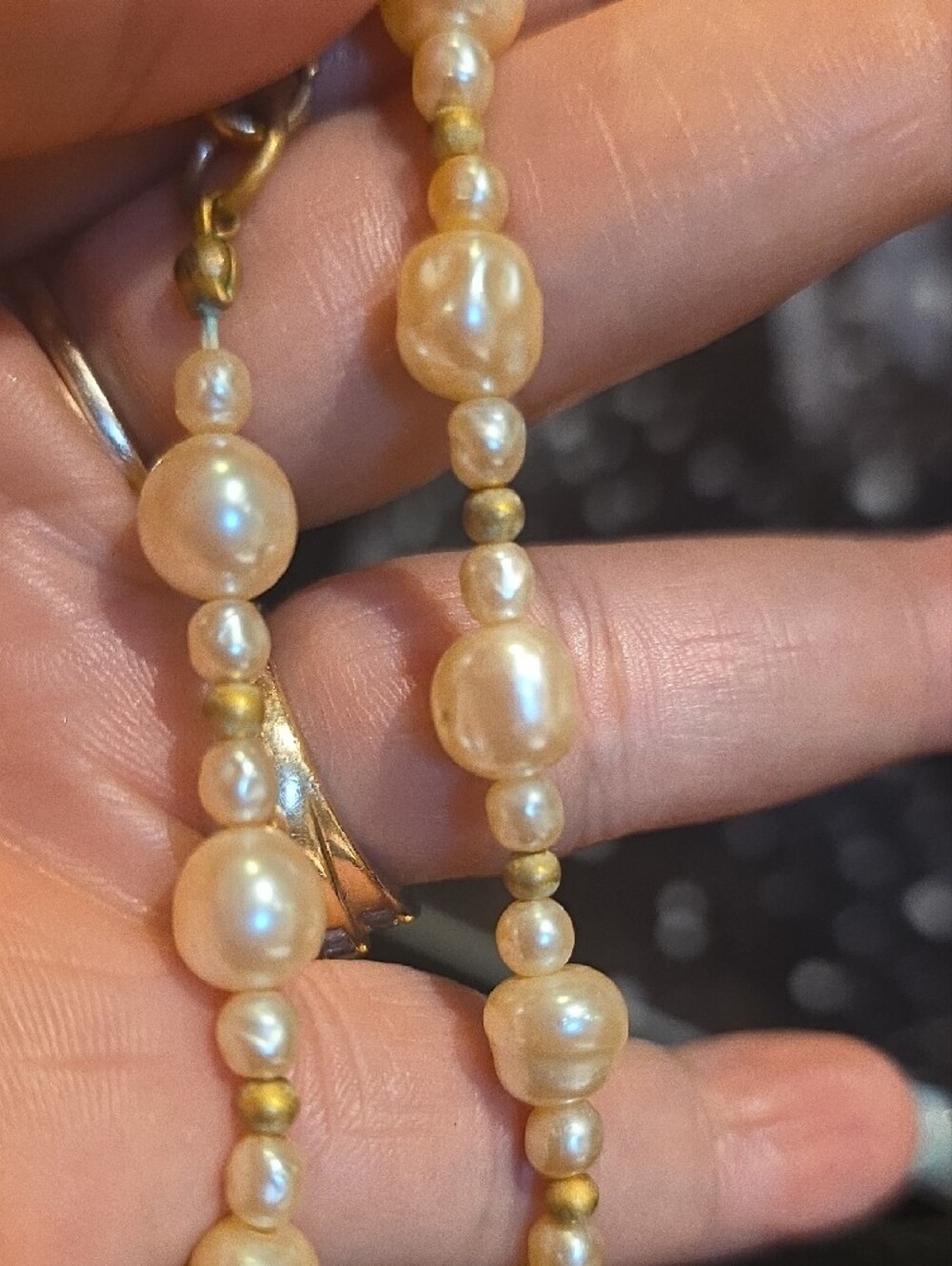Classic Real Pearl Necklace - Women's Jewelry - Picture 4 of 6